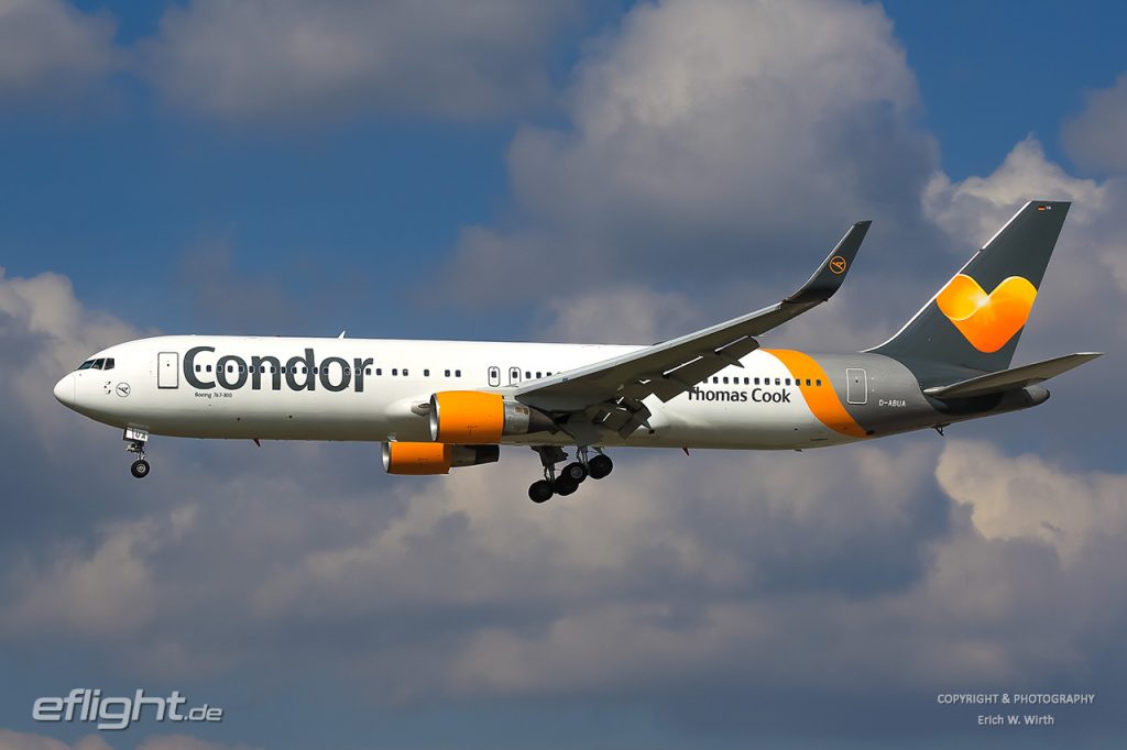 Boeing 767-300 der Condor (Thomas Cook) im Landeanflug